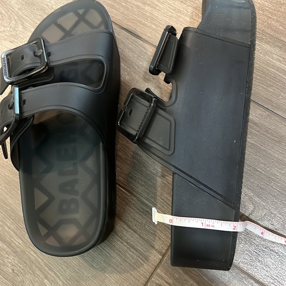 NIB BALENCIAGA Mallorca Platform Buckle Sandals, 37 Euro size. - Picture 7 of 8
